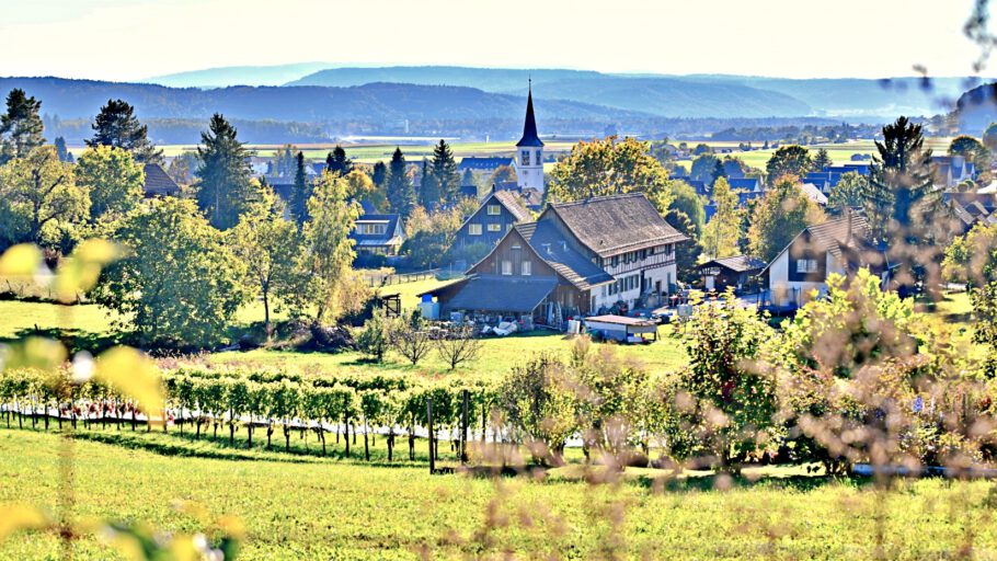 2021-10-14 15-27-39 miniADK_0345 Mülihof in Rafz